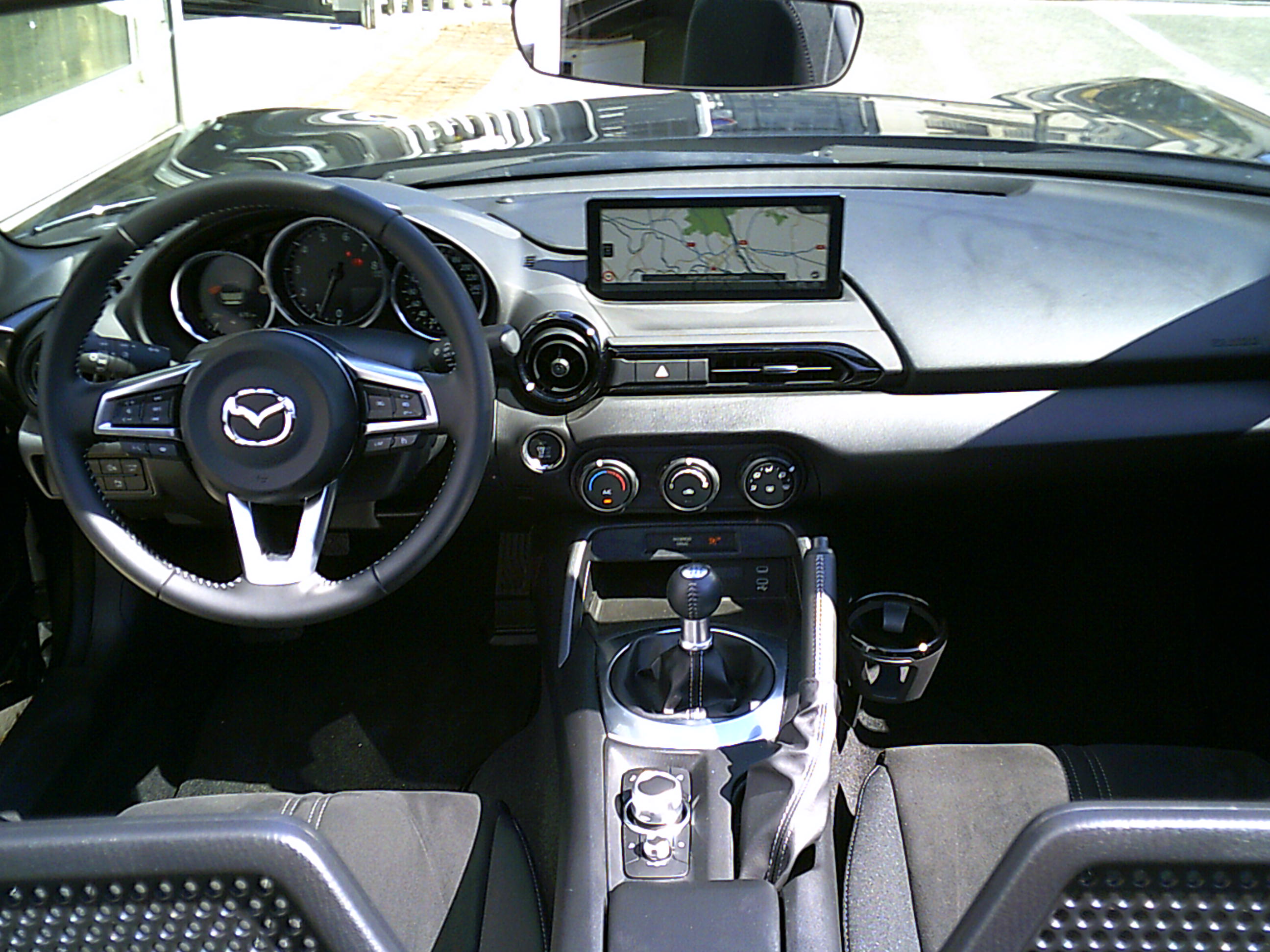 mazda - Visuel 4