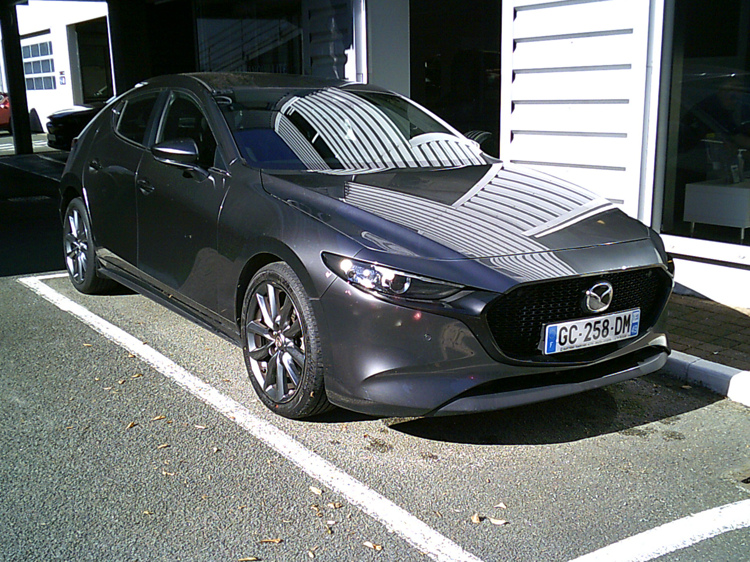 mazda - Visuel 0