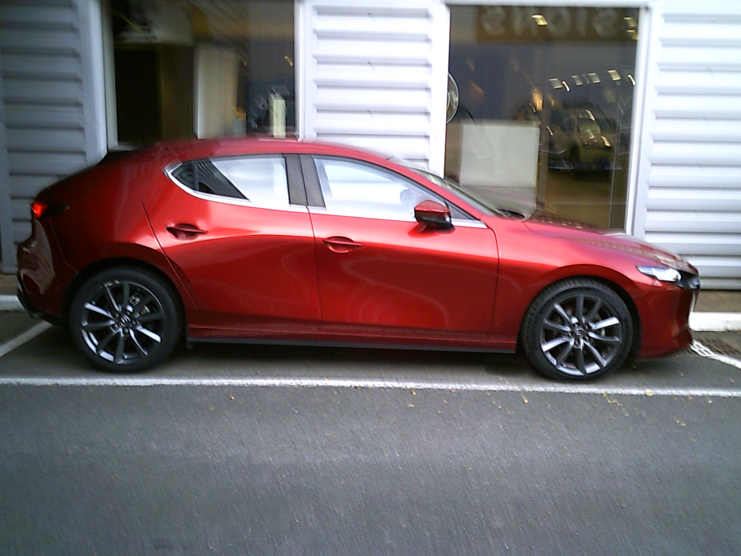 mazda - Visuel 1
